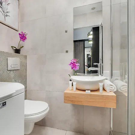 Plocka Comfortable & Modern By Renters Апартаменты Лодзь