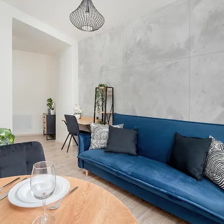 Апартаменты Plocka Comfortable & Modern By Renters Лодзь