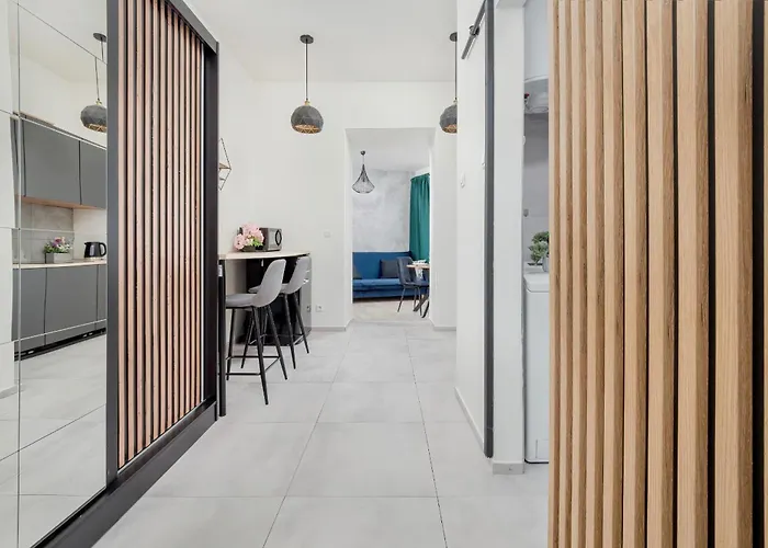 Διαμέρισμα Plocka Comfortable & Modern By Renters